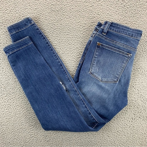 Judy Blue Medium Wash Distressed Skinny Jeans with Camo Print Patch Size 11/30 - Picture 7 of 15